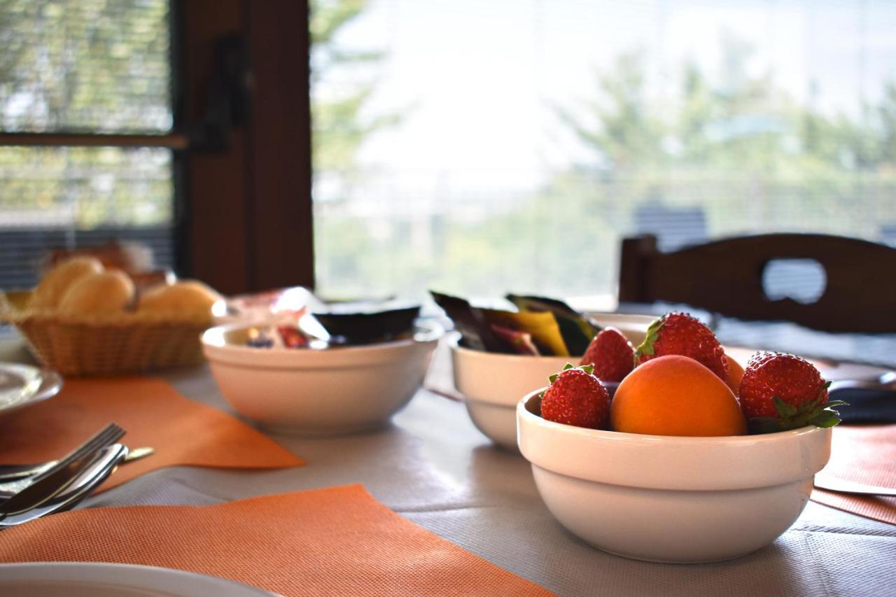 Agriturismo B&B Corte Tonolli 발레지오술민쵸 외부 사진